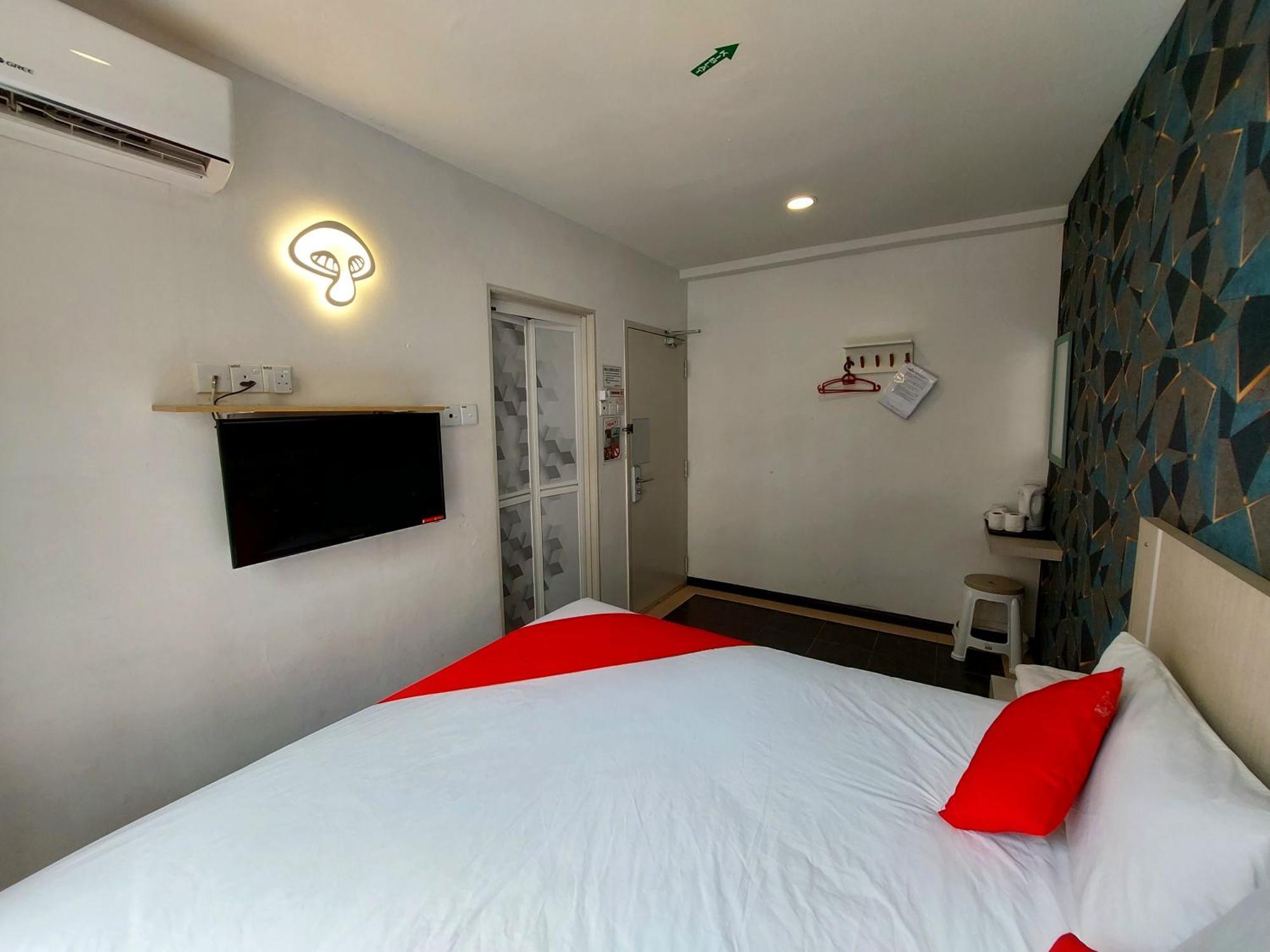 Good2Stay Budget Hotel L Lift L Coway Water L Wifi6 L Laundromat Malacca Room photo