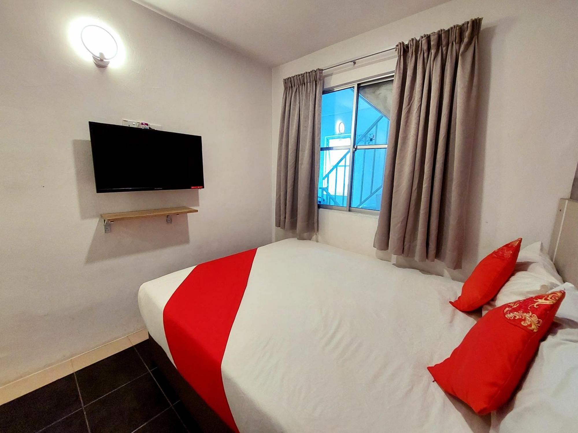 Good2Stay Budget Hotel L Lift L Coway Water L Wifi6 L Laundromat Malacca Room photo