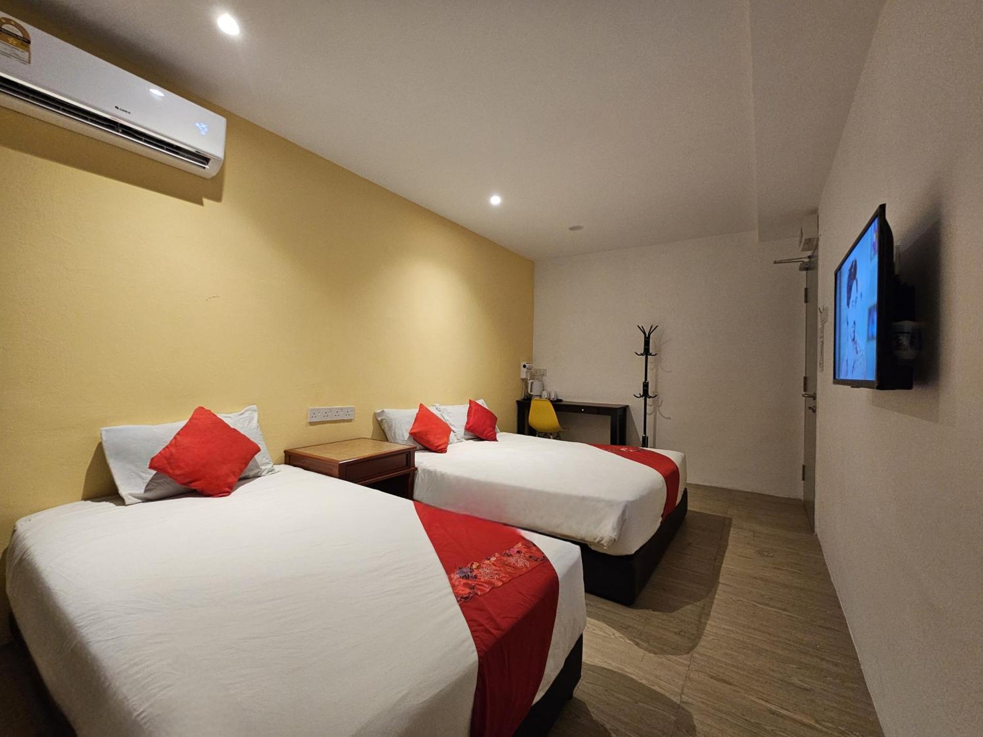 Good2Stay Budget Hotel L Lift L Coway Water L Wifi6 L Laundromat Malacca Room photo