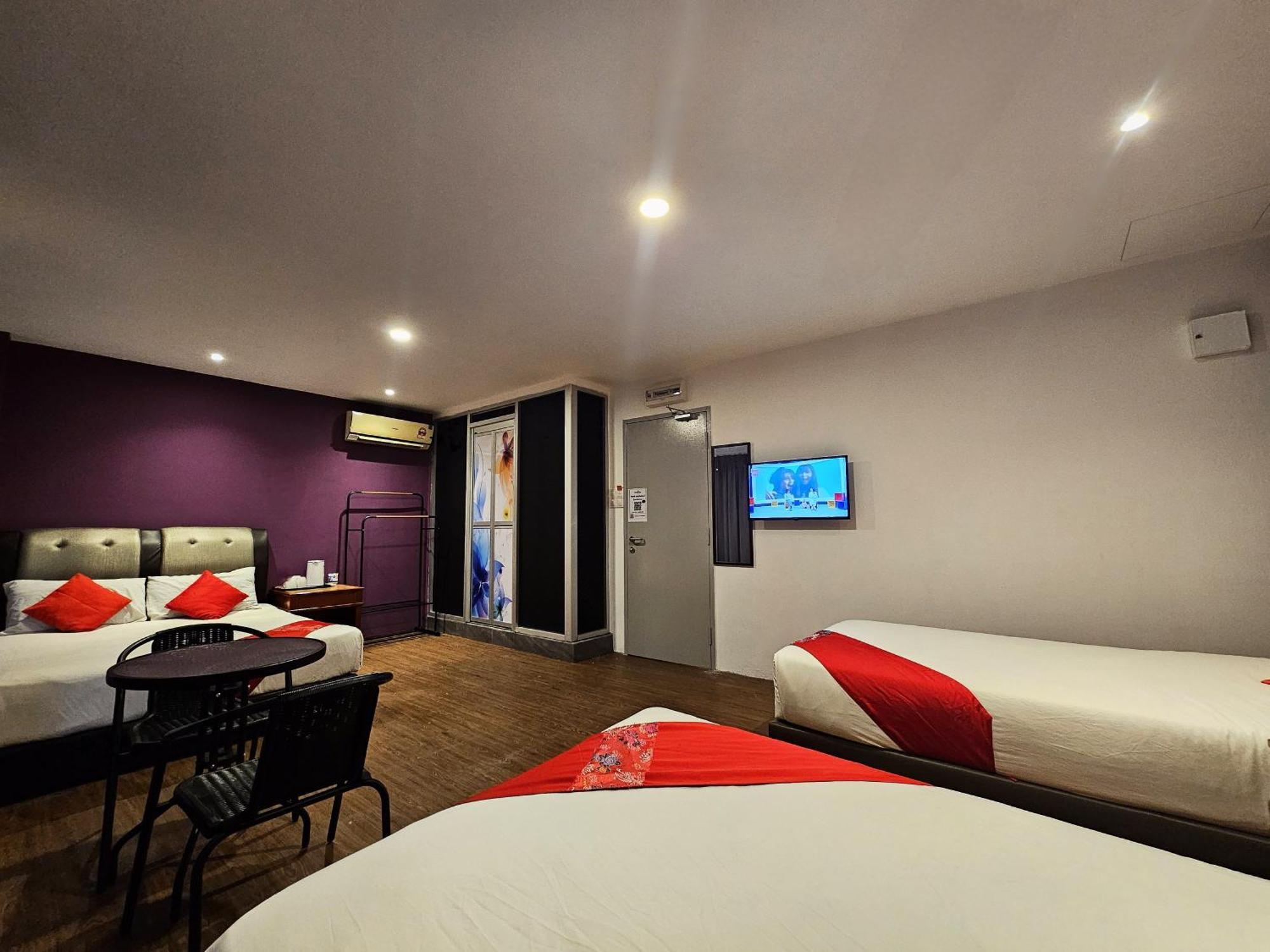 Good2Stay Budget Hotel L Lift L Coway Water L Wifi6 L Laundromat Malacca Room photo
