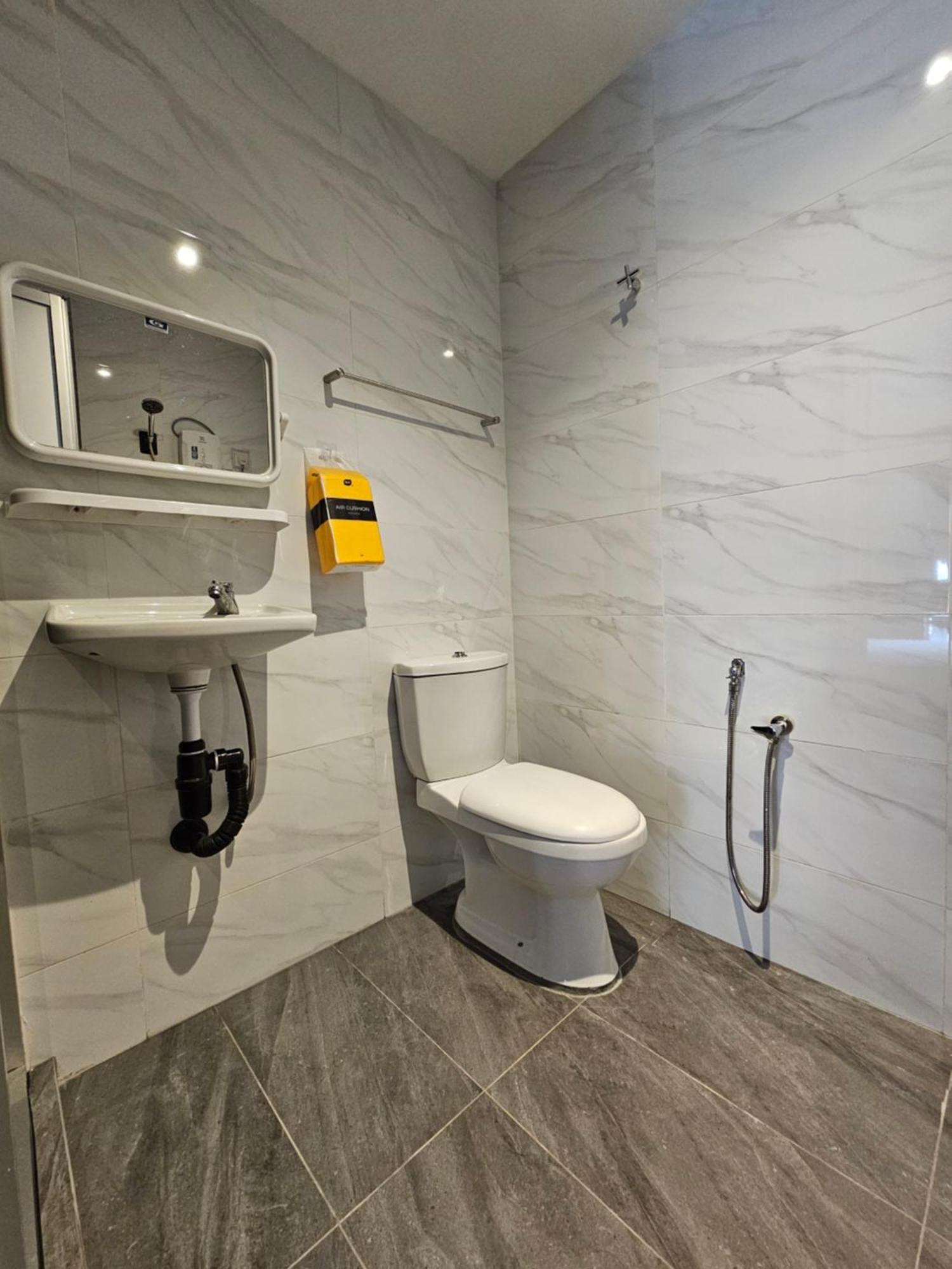 Good2Stay Budget Hotel L Lift L Coway Water L Wifi6 L Laundromat Malacca Room photo